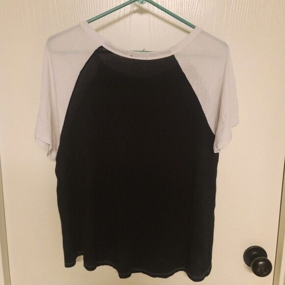 ~ women's black and shiny glitter text "I woke up like this" short sleeve shirt - Picture 2 of 2